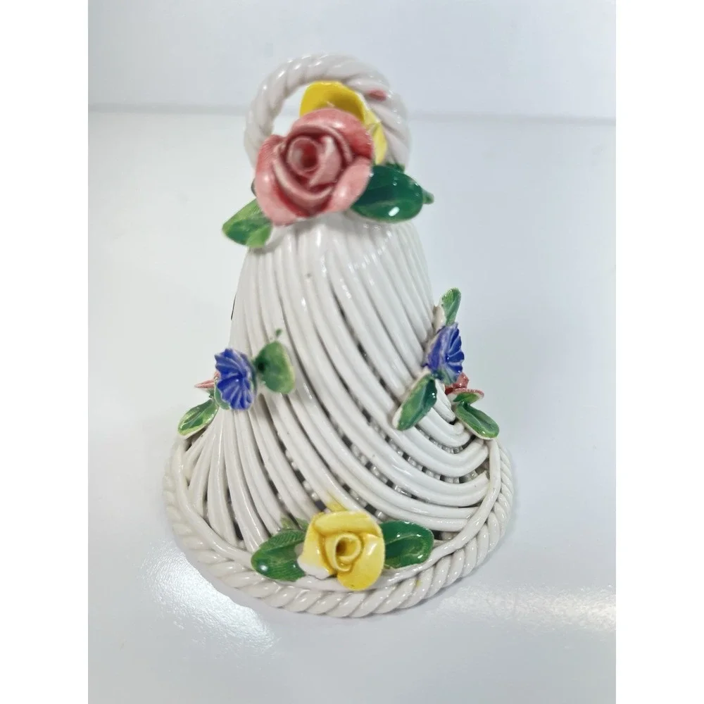 Nuova Capodimonte Floral‎ Porcelain Roped Bell Made in Italy Orig Sticker 4x3.5